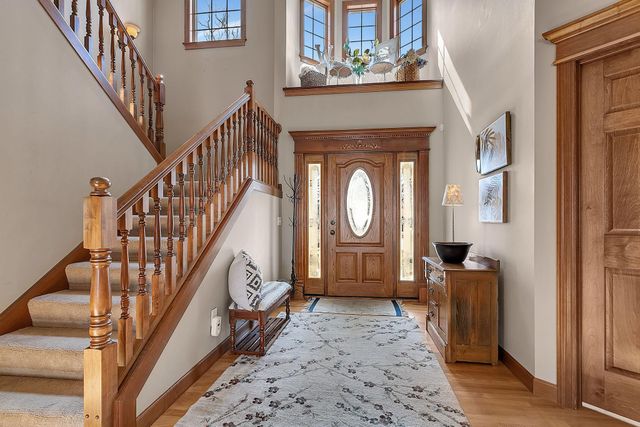 725 Starlight Drive, Sartell, MN 56377