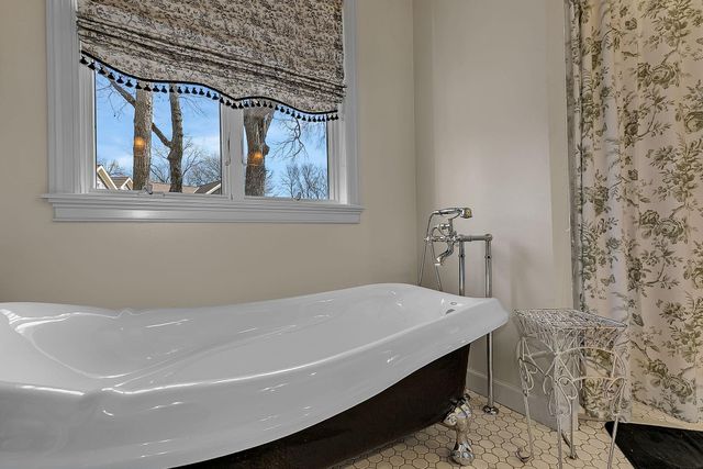 725 Starlight Drive, Sartell, MN 56377