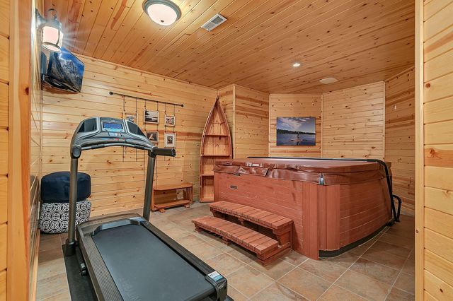 725 Starlight Drive, Sartell, MN 56377