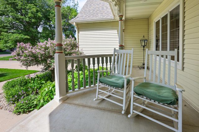 725 Starlight Drive, Sartell, MN 56377