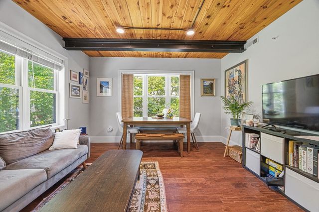 192 Raymond St 4, Cambridge, MA 02140