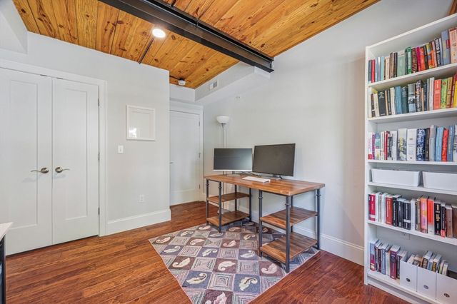 192 Raymond St 4, Cambridge, MA 02140