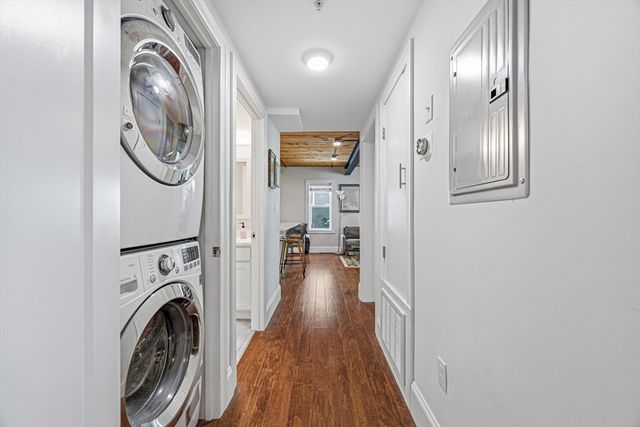 192 Raymond St 4, Cambridge, MA 02140