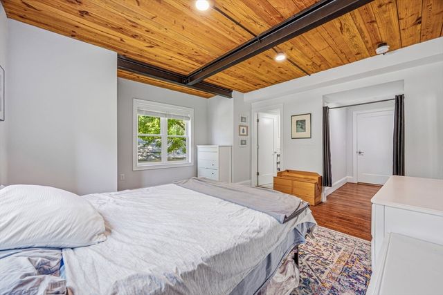 192 Raymond St 4, Cambridge, MA 02140
