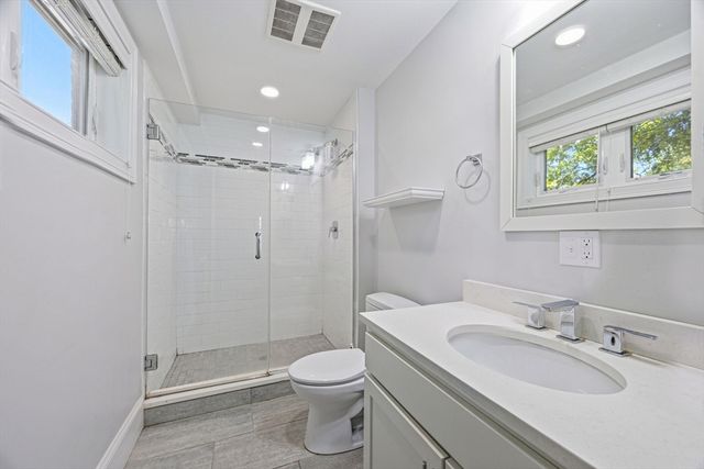 192 Raymond St 4, Cambridge, MA 02140
