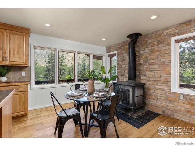 31 Kings Canyon Road, Bellvue, CO 80512