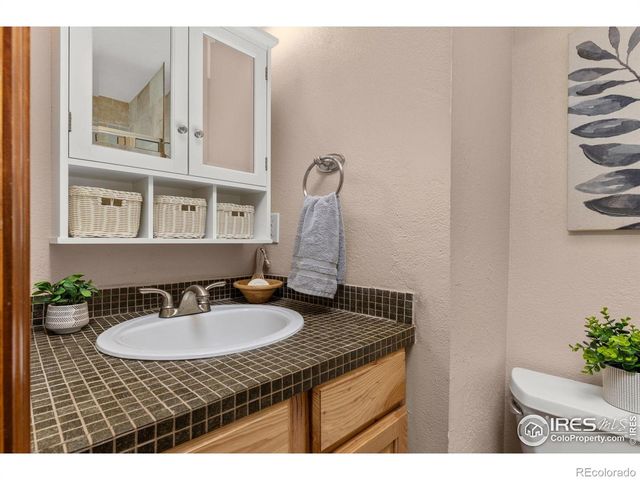 31 Kings Canyon Road, Bellvue, CO 80512