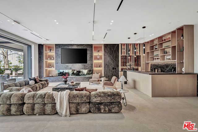 4705 Sophia Avenue, Encino, CA 91436