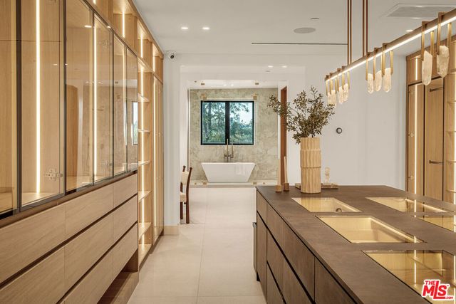 4705 Sophia Avenue, Encino, CA 91436