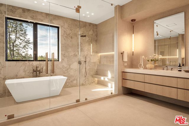 4705 Sophia Avenue, Encino, CA 91436