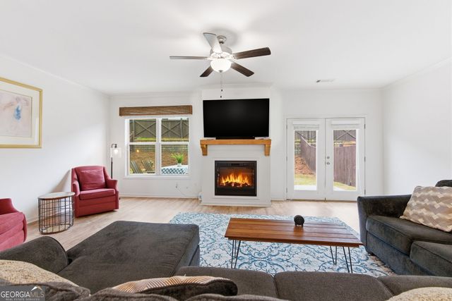 5445 Trillium Way, Flowery Branch, GA 30542