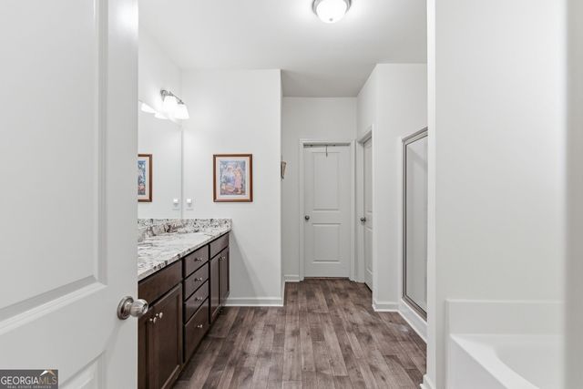 5445 Trillium Way, Flowery Branch, GA 30542