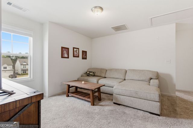 5445 Trillium Way, Flowery Branch, GA 30542