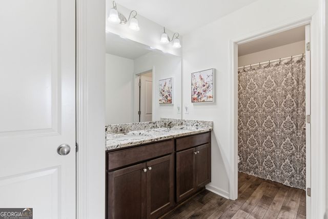 5445 Trillium Way, Flowery Branch, GA 30542