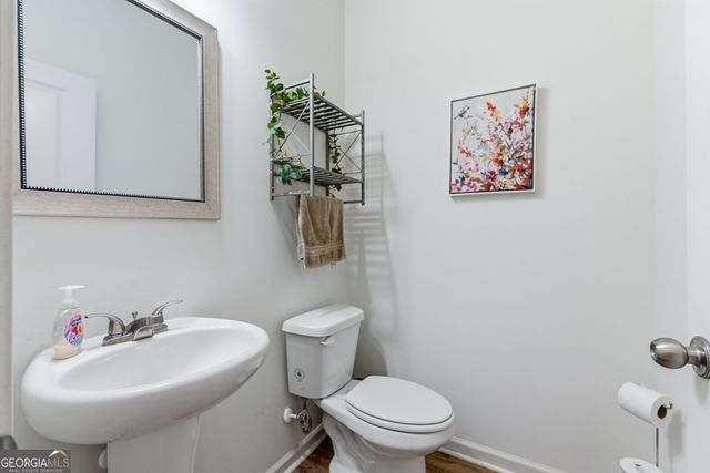 5445 Trillium Way, Flowery Branch, GA 30542