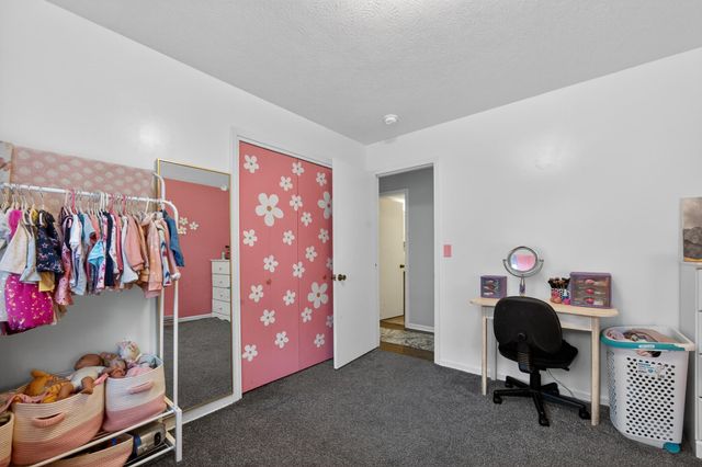 1347 S Arcadia Avenue, Springfield, MO 65804
