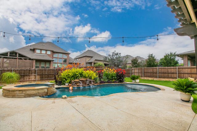 9705 Bowman Drive, Fort Worth, TX 76244