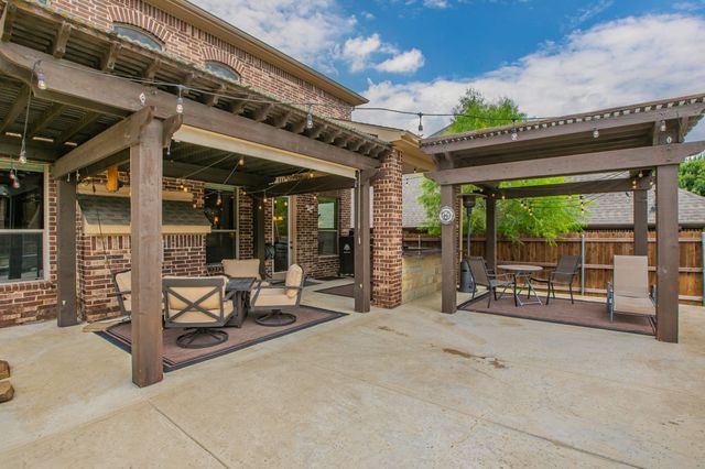 9705 Bowman Drive, Fort Worth, TX 76244
