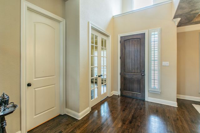 9705 Bowman Drive, Fort Worth, TX 76244