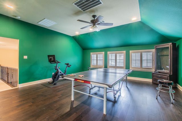9705 Bowman Drive, Fort Worth, TX 76244