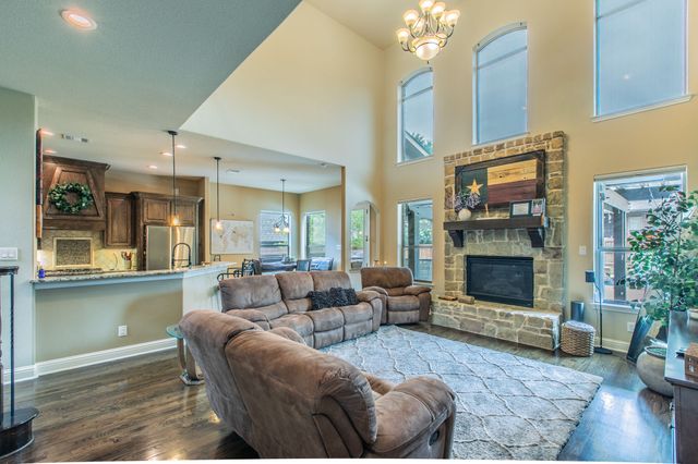 9705 Bowman Drive, Fort Worth, TX 76244