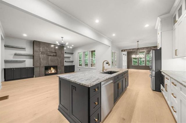 4095 Ashford Dunwoody Road NE, Atlanta, GA 30319