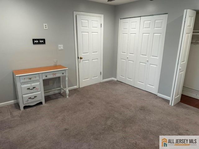 20 Tower Road, Edison, NJ 08820