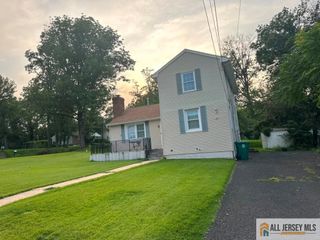20 Tower Road, Edison, NJ 08820