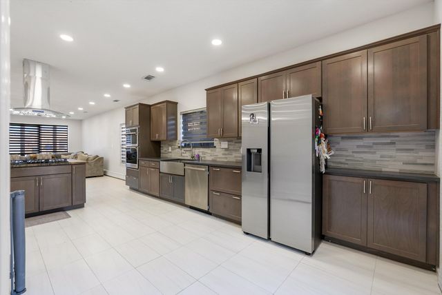 9108 Meriwether Avenue NE, Albuquerque, NM 87109