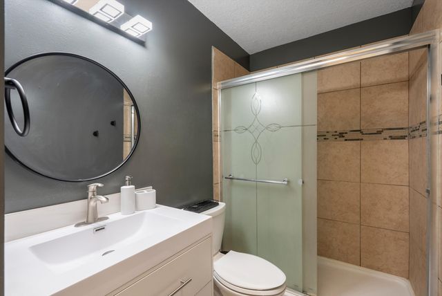 9108 Meriwether Avenue NE, Albuquerque, NM 87109