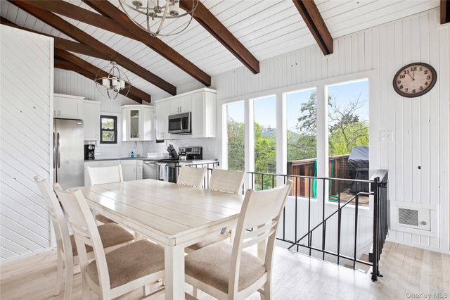 26 Duneway Avenue, Seaview, NY 11770