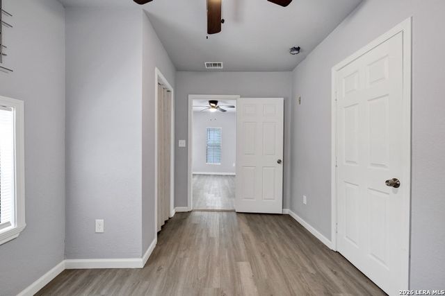 154 W Zavalla, San Antonio, TX 78204