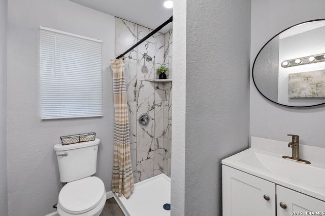 154 W Zavalla, San Antonio, TX 78204