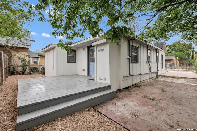 154 W Zavalla, San Antonio, TX 78204