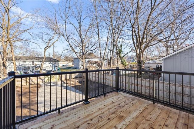 231 Coronado Road, Bonner Springs, KS 66012