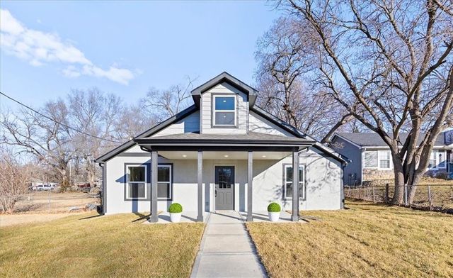 231 Coronado Road, Bonner Springs, KS 66012