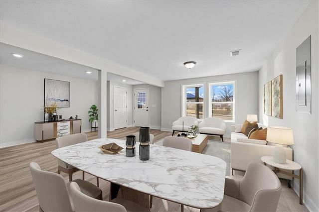 231 Coronado Road, Bonner Springs, KS 66012