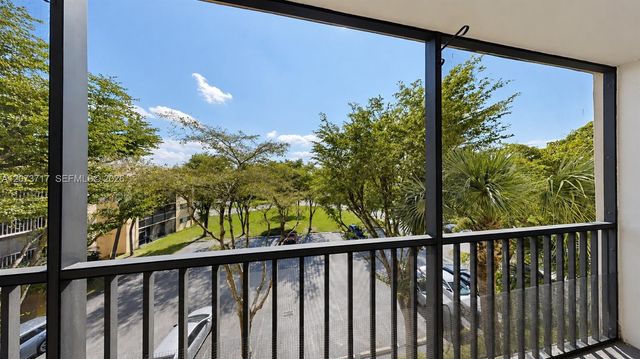 8420 SW 133rd Ave Road 424, Miami, FL 33183