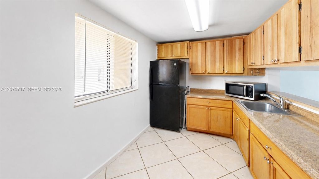 8420 SW 133rd Ave Road 424, Miami, FL 33183