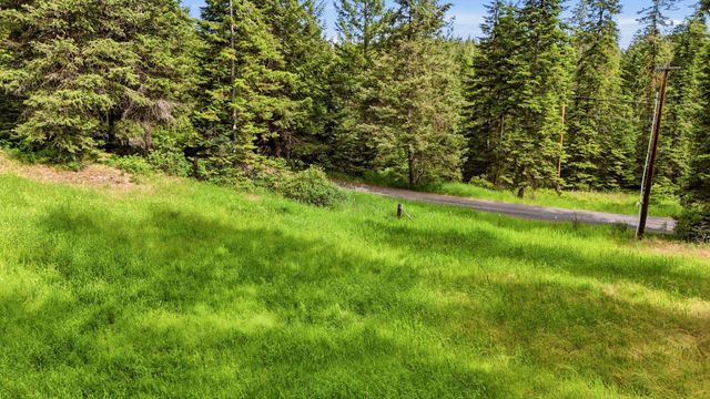 12112 E BURNETT Rd, Mead, WA 99021