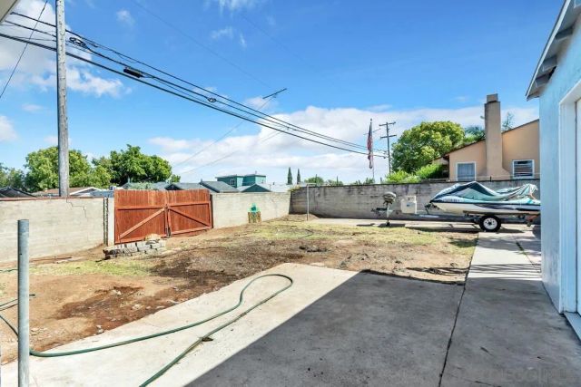 7595 Roosevelt Ave., Lemon Grove, CA 91945