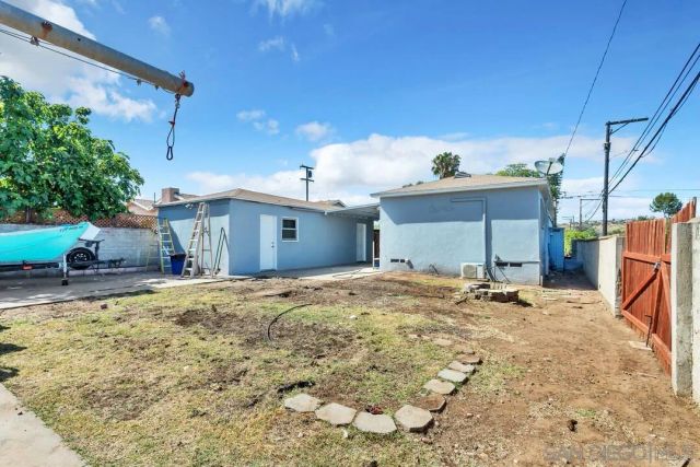 7595 Roosevelt Ave., Lemon Grove, CA 91945