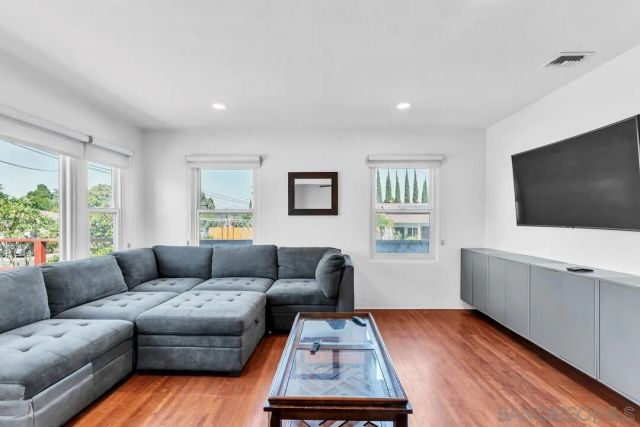 7595 Roosevelt Ave., Lemon Grove, CA 91945