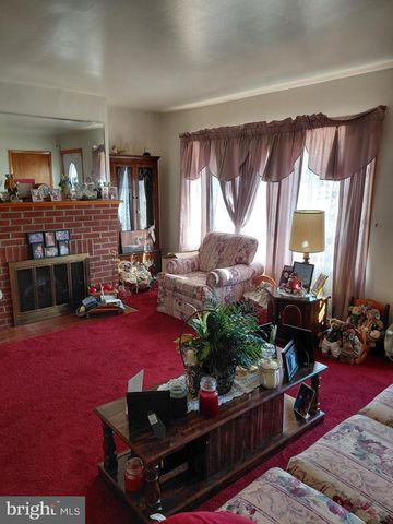 112 GRANT ST, Petersburg, WV 26847