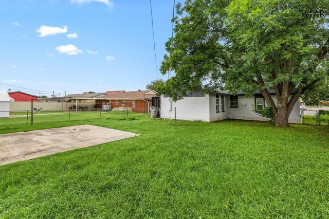 1714 CIMARRON TRAIL, Wichita Falls, TX 76306
