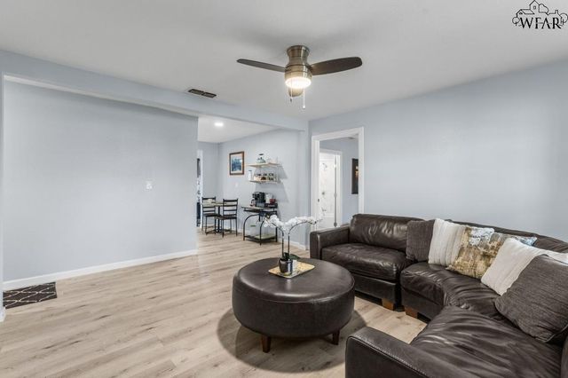 1714 CIMARRON TRAIL, Wichita Falls, TX 76306