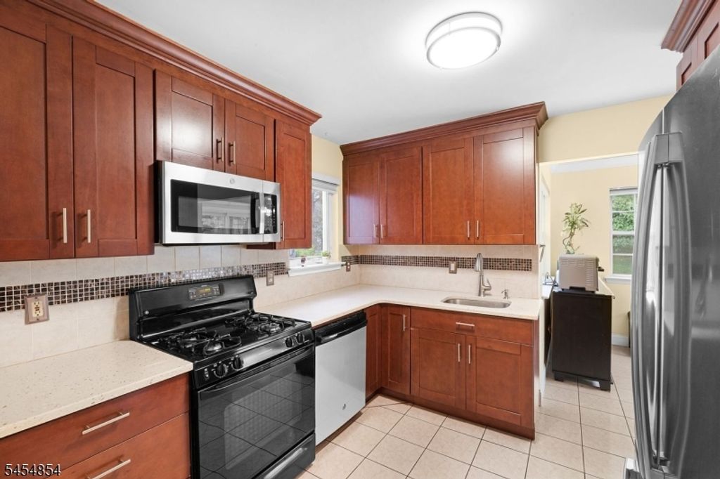 56 Whitehead Road, Bridgewater Twp., NJ 08807 — photo 3