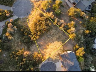 3721 S OAKRIDGE CT, Bountiful, UT 84010