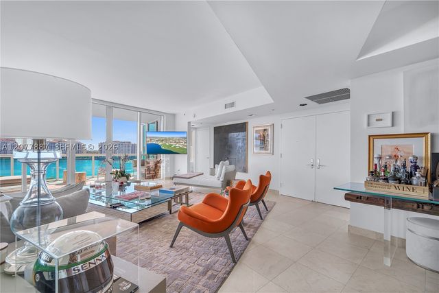 1000 S Pointe Dr 604, Miami Beach, FL 33139