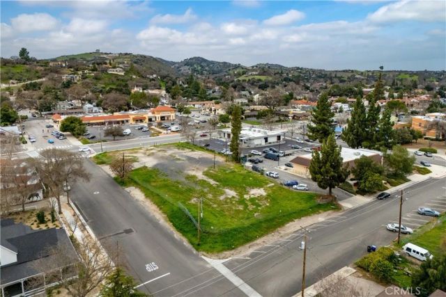 828 Spring, Paso Robles, CA 93446